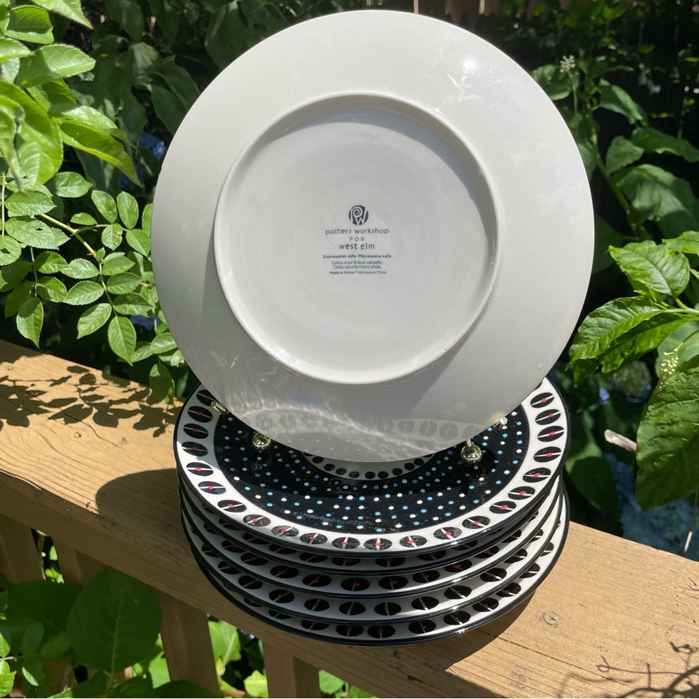 SOLD West Elm Potters Workshop Black Bean 9 Inch Plate Dish Salad Lunch Dinner - Picture 4 of 9